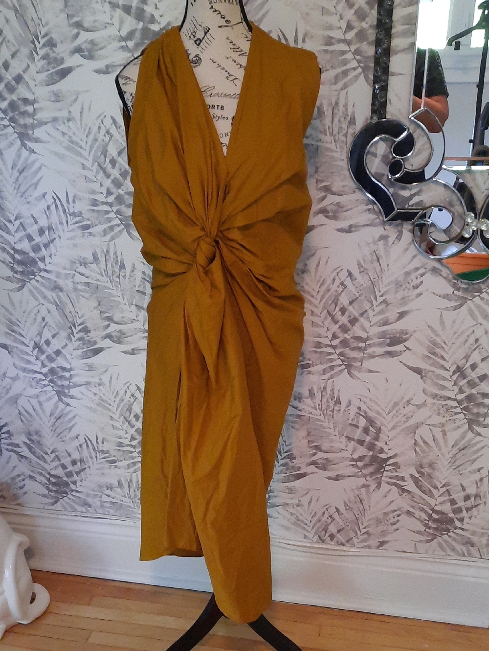 NWT Zara Mustard Knot Front Dress